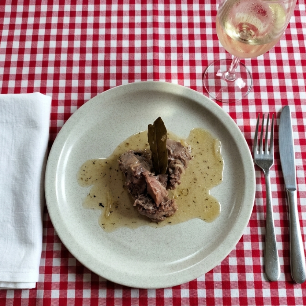 Slow cooked Pork cheeks in cider - Image 4